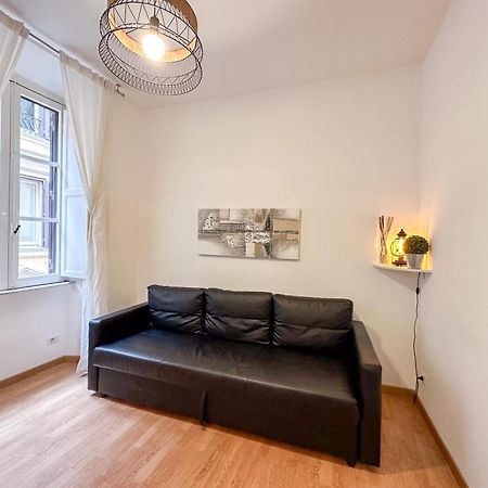 Apartment By The Colosseum - White Chic Flats Roma Exterior foto