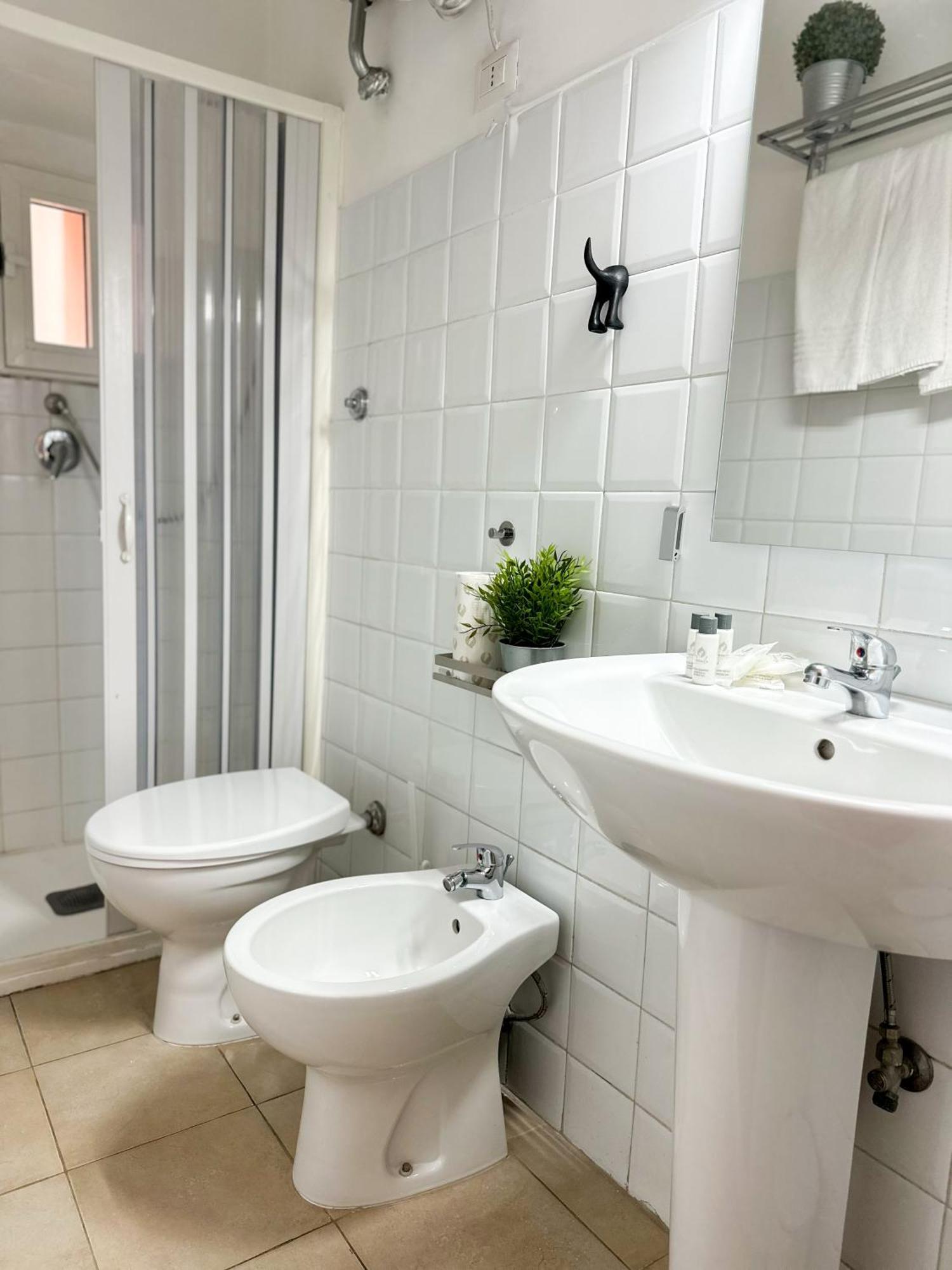 Apartment By The Colosseum - White Chic Flats Roma Exterior foto