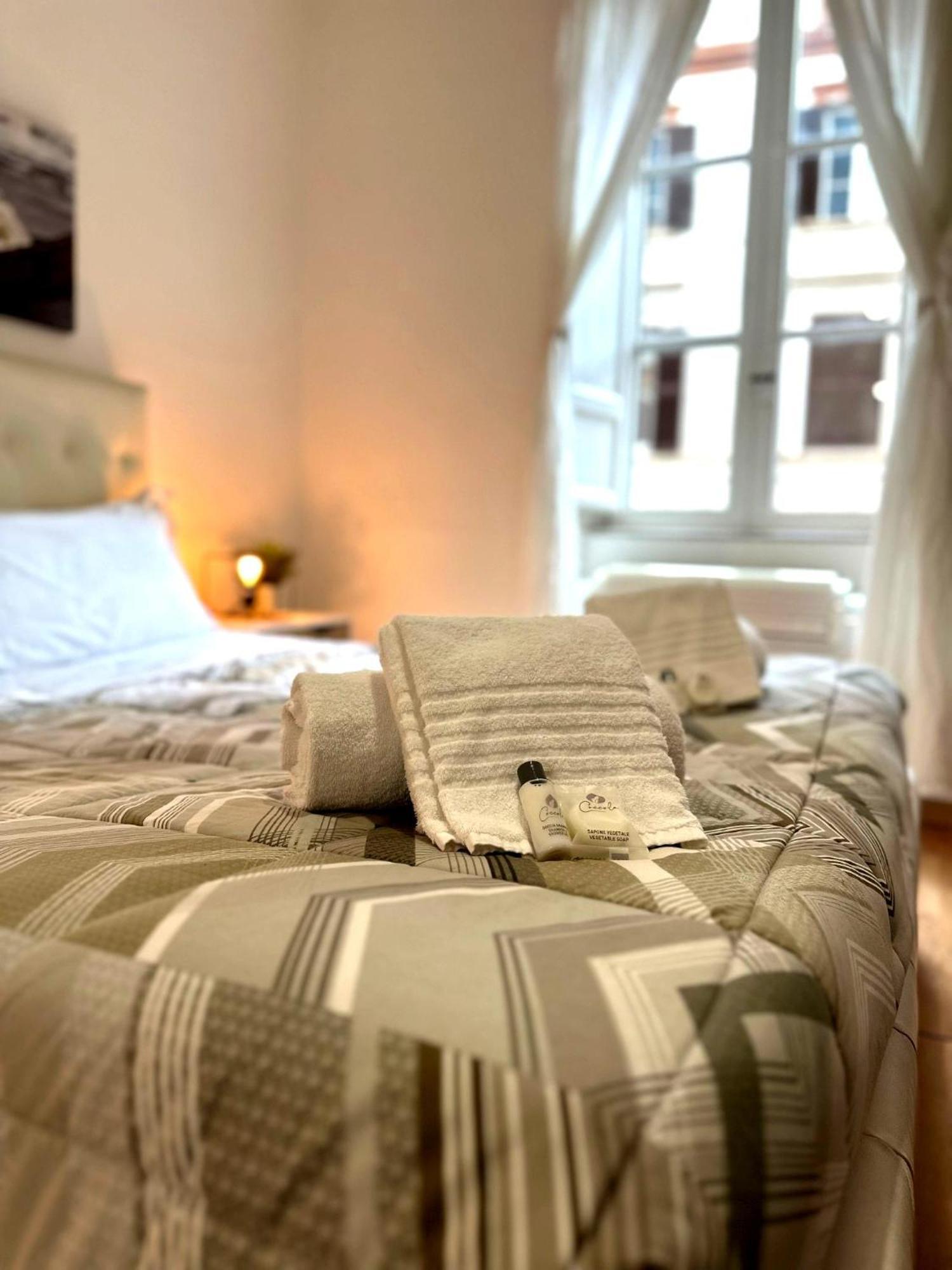 Apartment By The Colosseum - White Chic Flats Roma Exterior foto